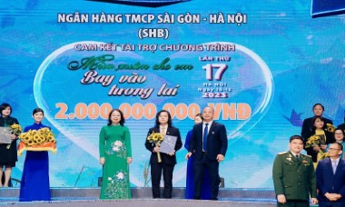 Ngân hàng SHB ủng hộ 2 tỷ đồng “tiếp sức" chương trình “Mùa xuân cho em” lần thứ 17