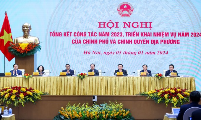 Hội nghị Chính phủ và chính quyền địa phương tổng kết công tác năm 2023, triển khai nhiệm vụ năm 2024