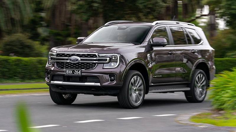 Ford Everest Platinum có thể được bán ở Việt Nam trong tháng tới