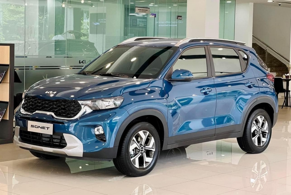 So sánh Kia Sonet và Kia Seltos: SUV cùng một nhà, lựa chọn nào đáng giá?