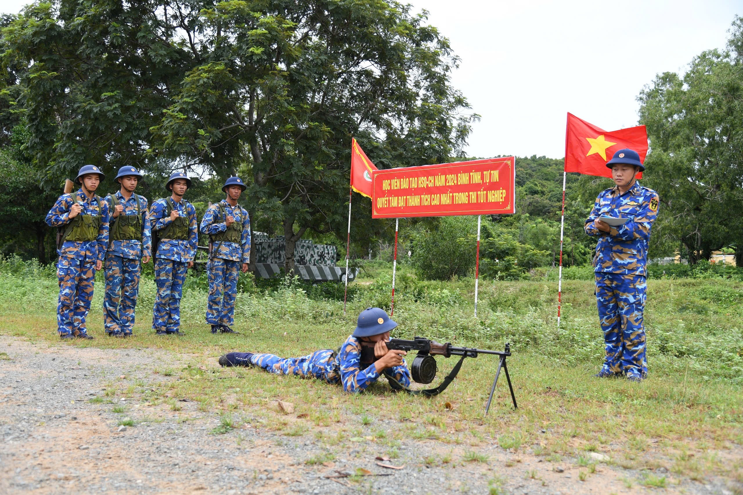 bo-tu-lenh-vung-5-hai-quan-1-1725028480.jpg