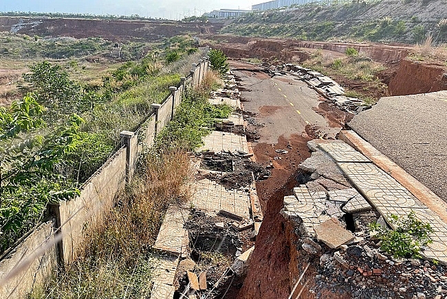 Cảnh sạt trượt nghiêm trọng tại Dự án Khu công nghiệp Nhân Cơn, Đắk Nông