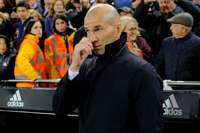 Điên rồ Real: Zidane từ chức nếu 